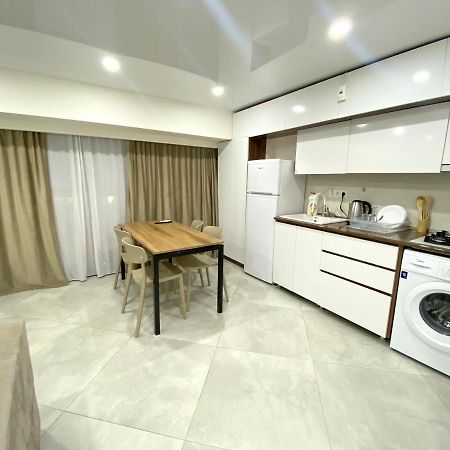 Gss - B Apartment Τυφλίδα Εξωτερικό φωτογραφία